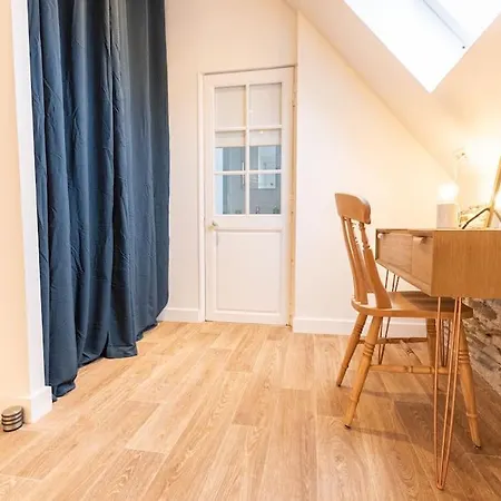 Le Khalo - Chateau D'angers - La Bonne Marienne