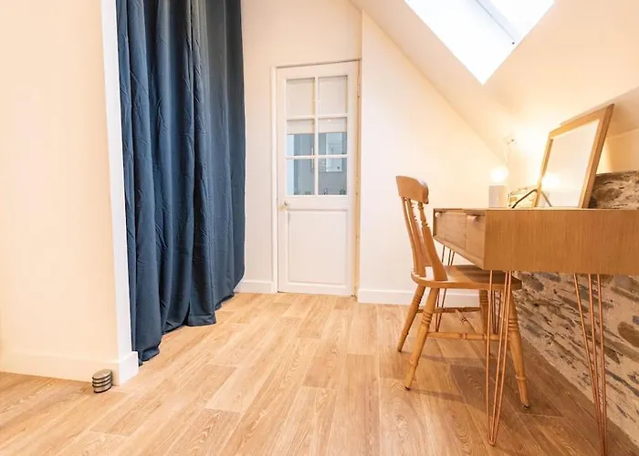 Le Khalo - Chateau D'angers - La Bonne Marienne